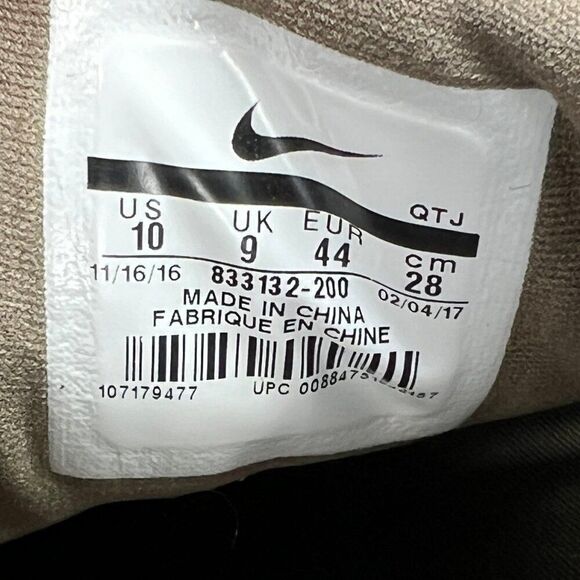 Nike Women's Size 10 Mayfly Olive Green Running / Training Shoes - Picture 11 of 11